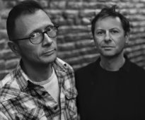 Vaga CM panique au village rea